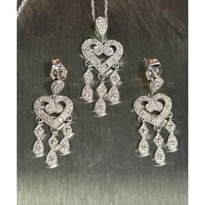 Matching 10k white gold 0.15ct diamond heart chandelier earringspendant necklace